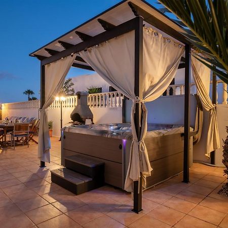 Villa Carolina Tias Exterior photo