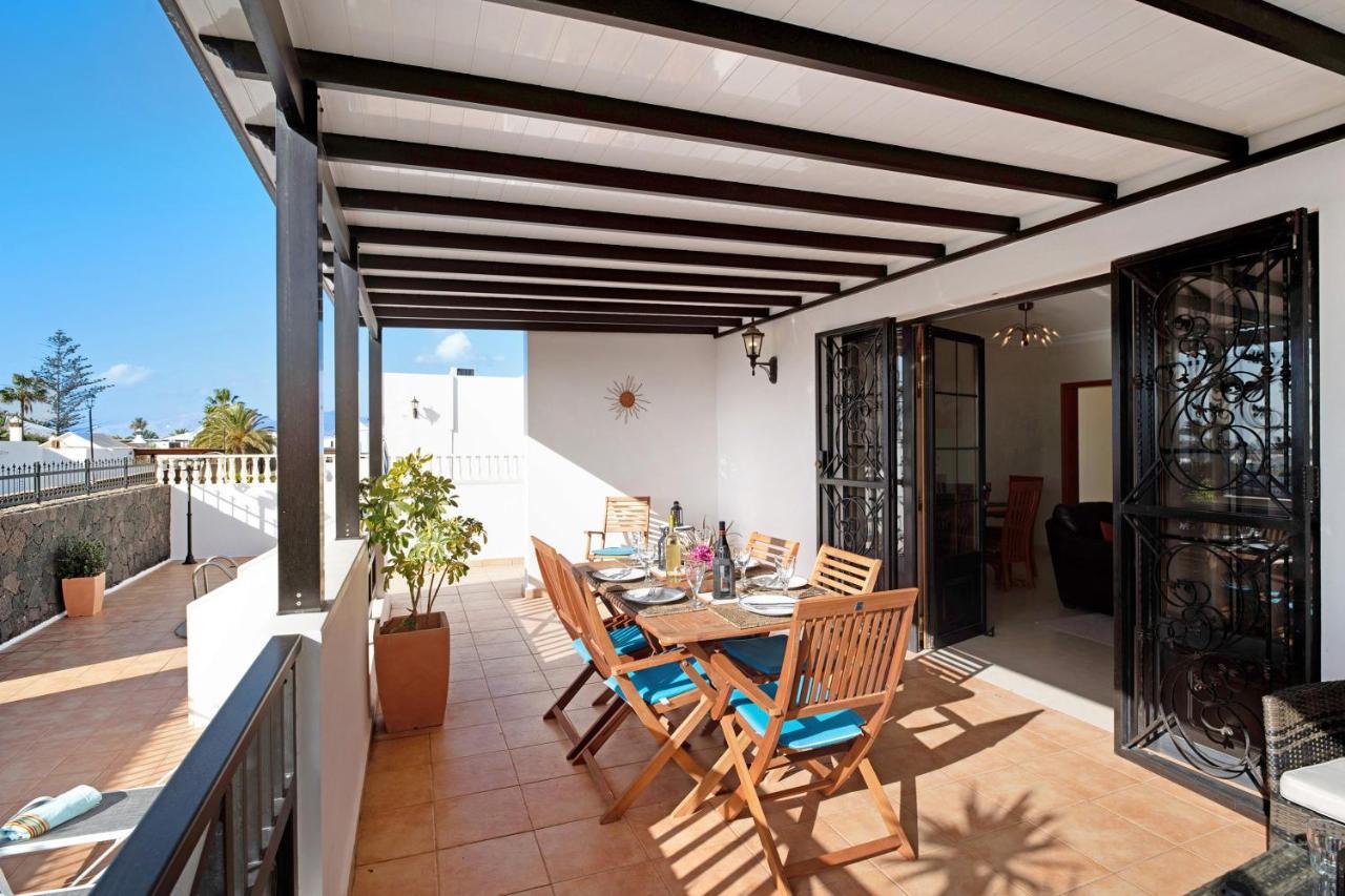 Villa Carolina Tias Exterior photo