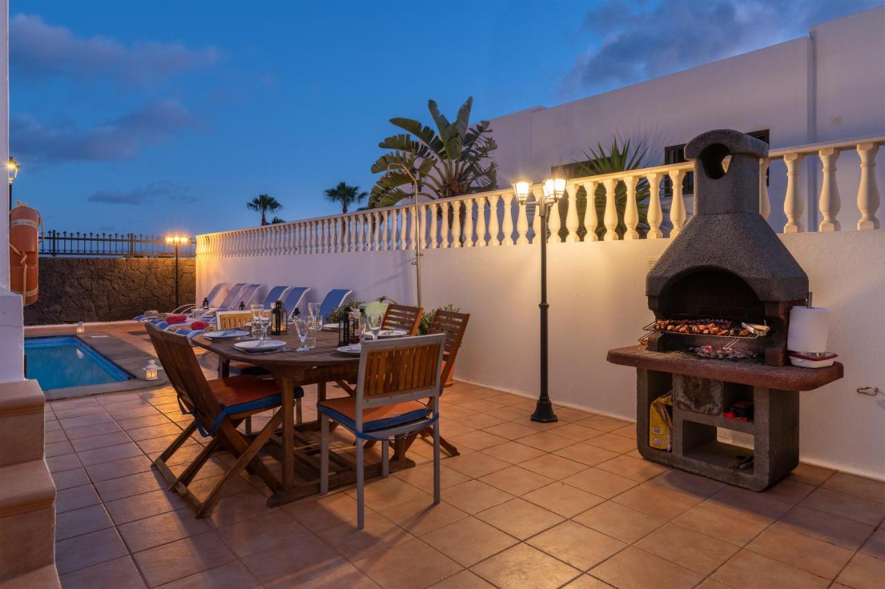 Villa Carolina Tias Exterior photo